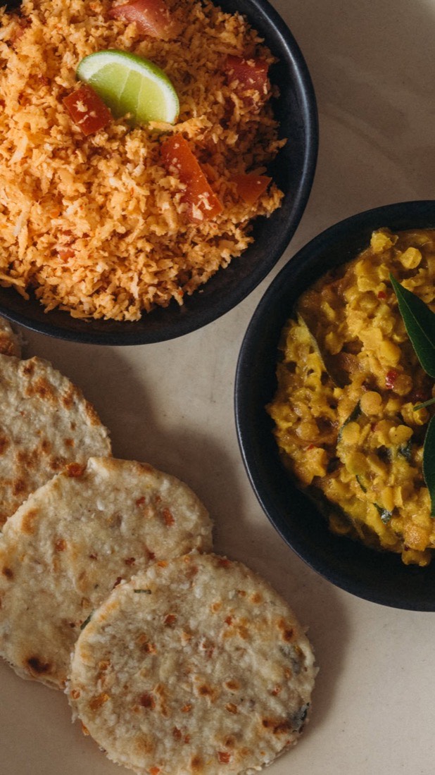 A healthy plant-based meal at Lanka Yoga on Koggala Lake